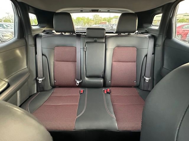 Used 2025 Nissan Kicks SR AWD/4WD image 27