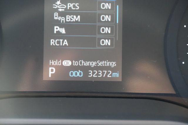 Used 2023 Toyota Sienna XLE FWD image 33