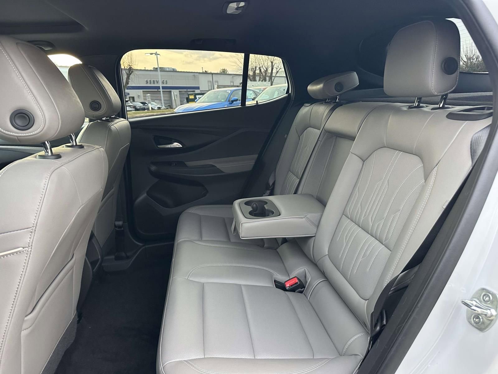 Used 2024 Buick Envista Avenir image 13