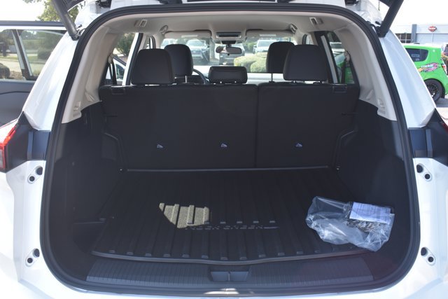 New 2026 Nissan Rogue SV AWD/4WD image 17