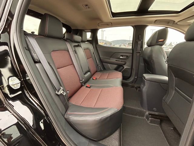 New 2025 Nissan Kicks SR w/ SR Premium Package image 40