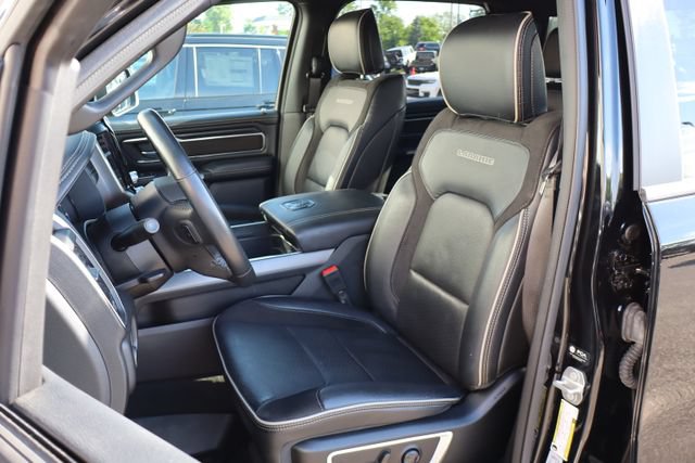 Used 2023 RAM 1500 Laramie AWD/4WD image 14