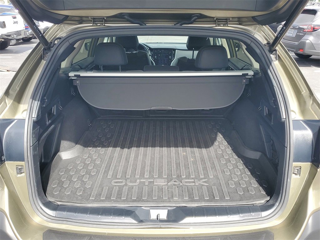 Used 2020 Subaru Outback Onyx Edition XT w/ Popular Package #2 image 8