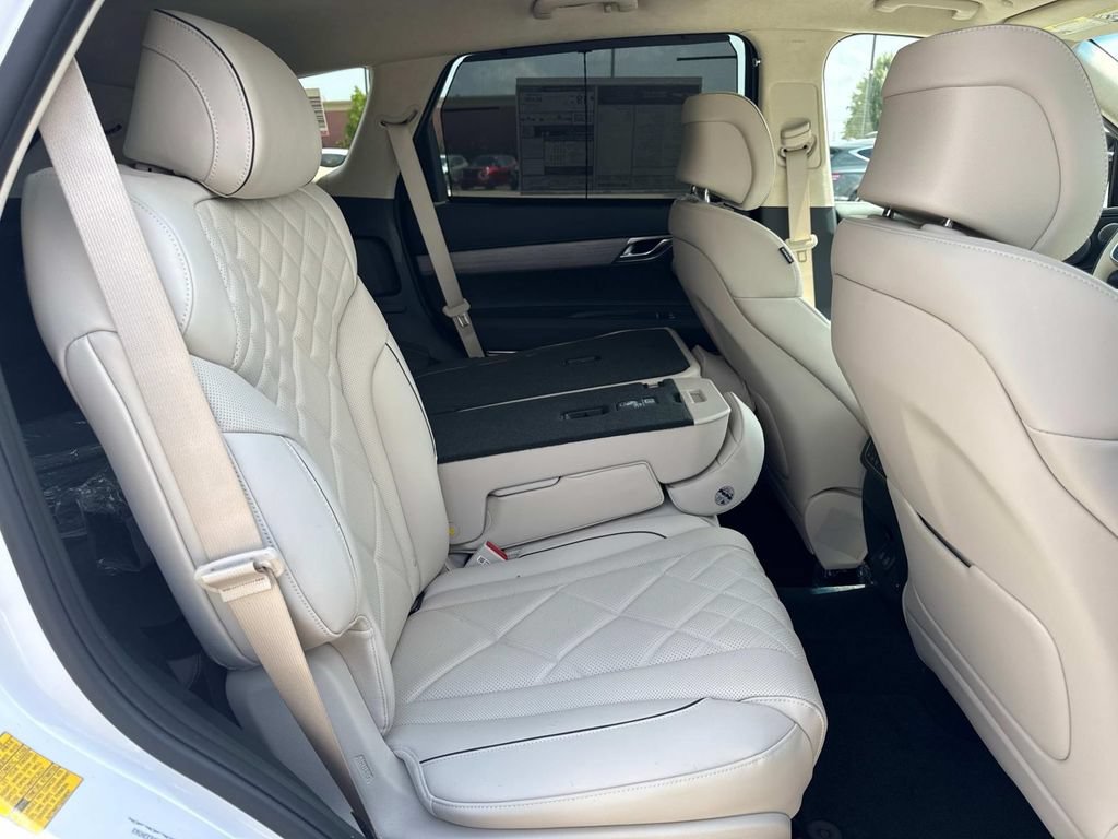 New 2026 Genesis GV80 3.5T Prestige AWD/4WD image 11