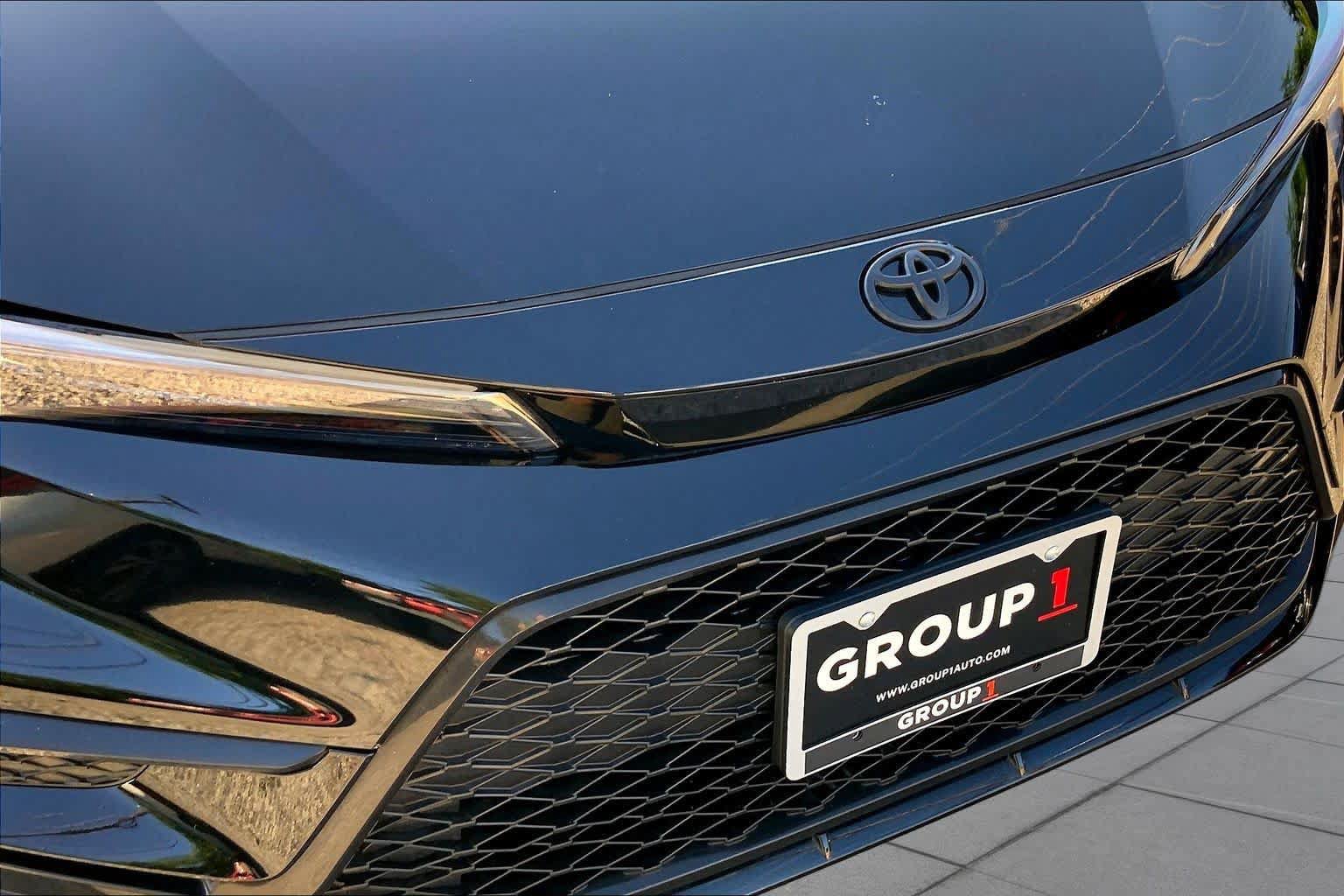Used 2026 Toyota Corolla SE FWD image 29