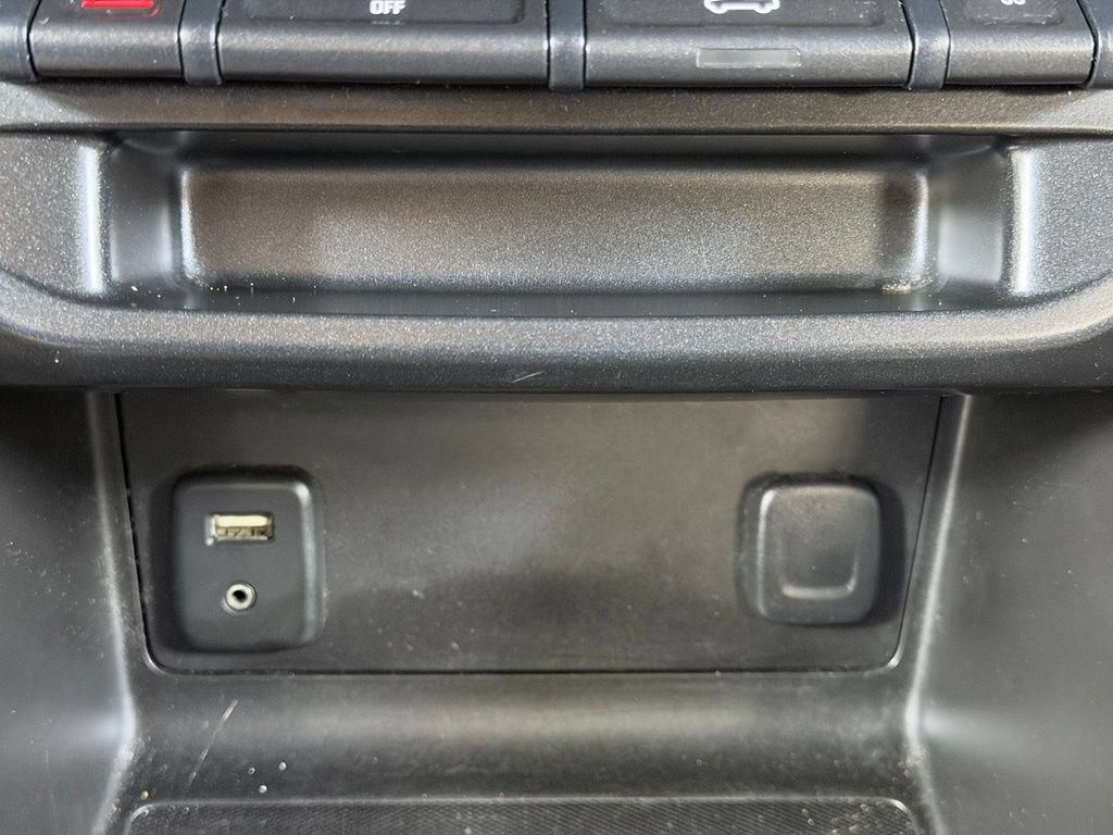 Used 2016 GMC Canyon SLE RWD image 45