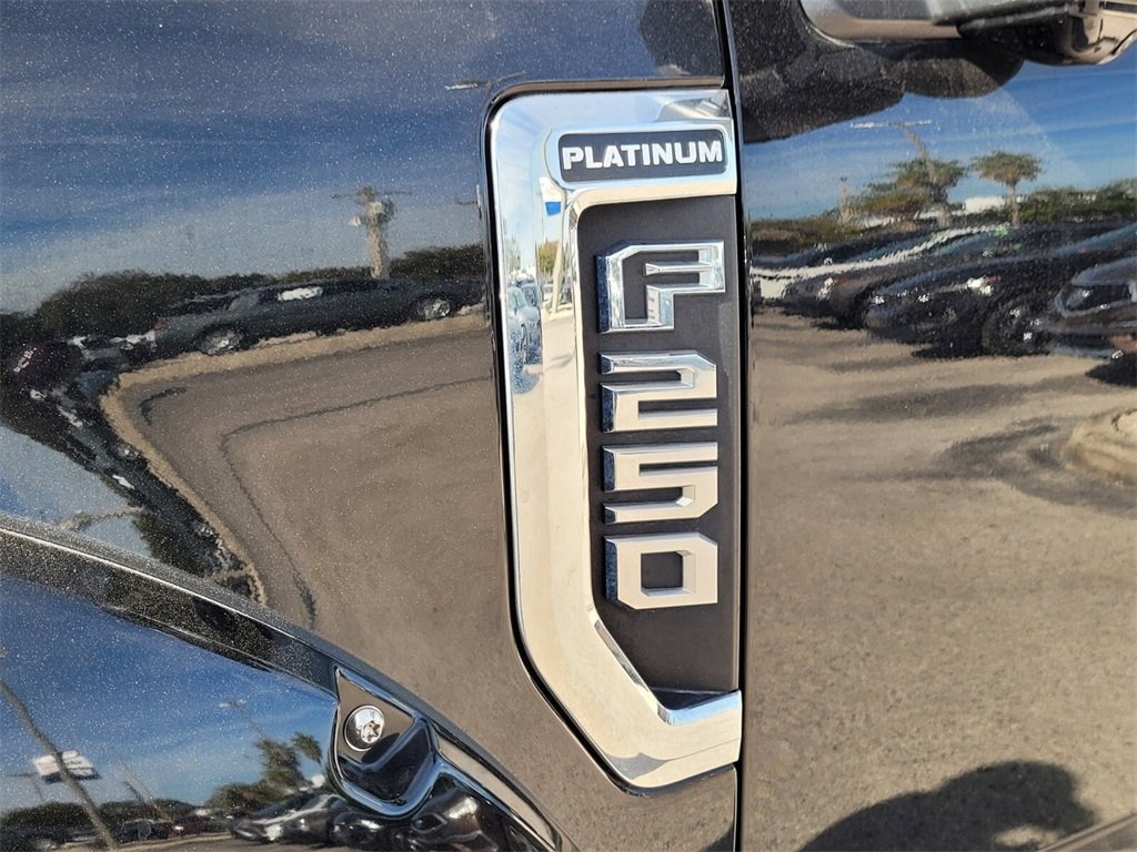 Used 2020 Ford F250 Platinum w/ FX4 Off-Road Package image 11