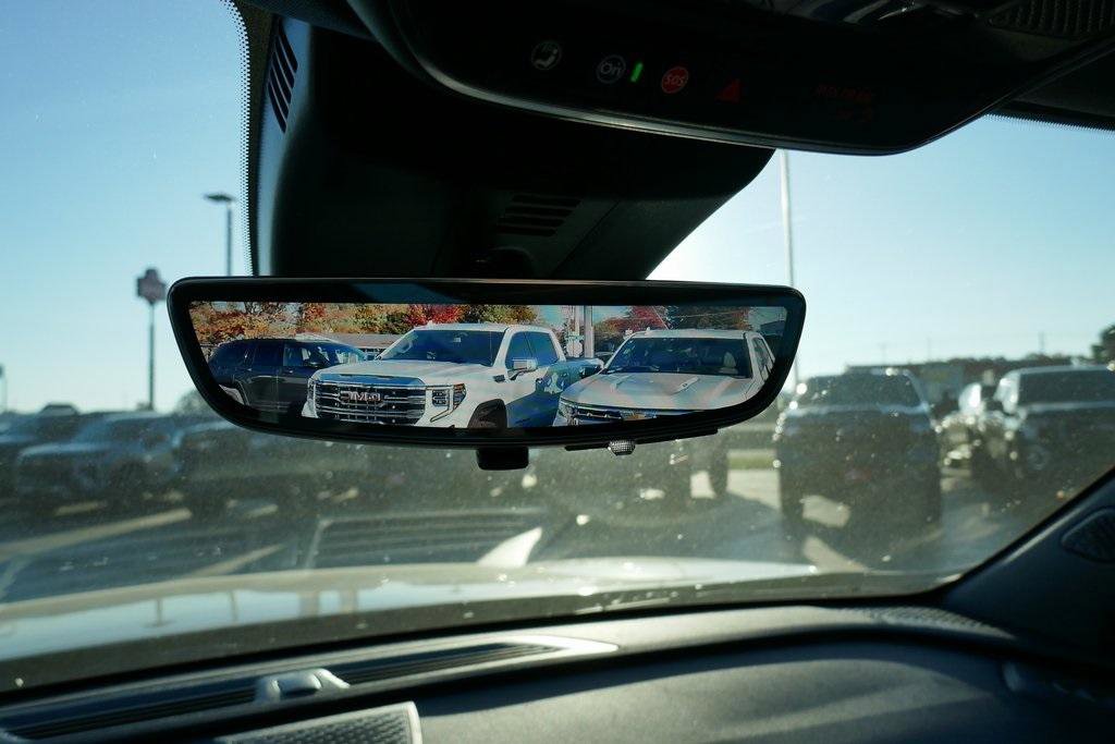 New 2026 Chevrolet Traverse RS image 35