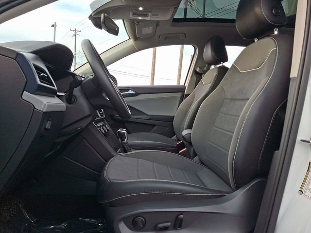 Used 2023 Volkswagen Taos SE image 13