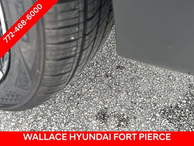 Used 2026 Hyundai Kona Limited FWD image 14