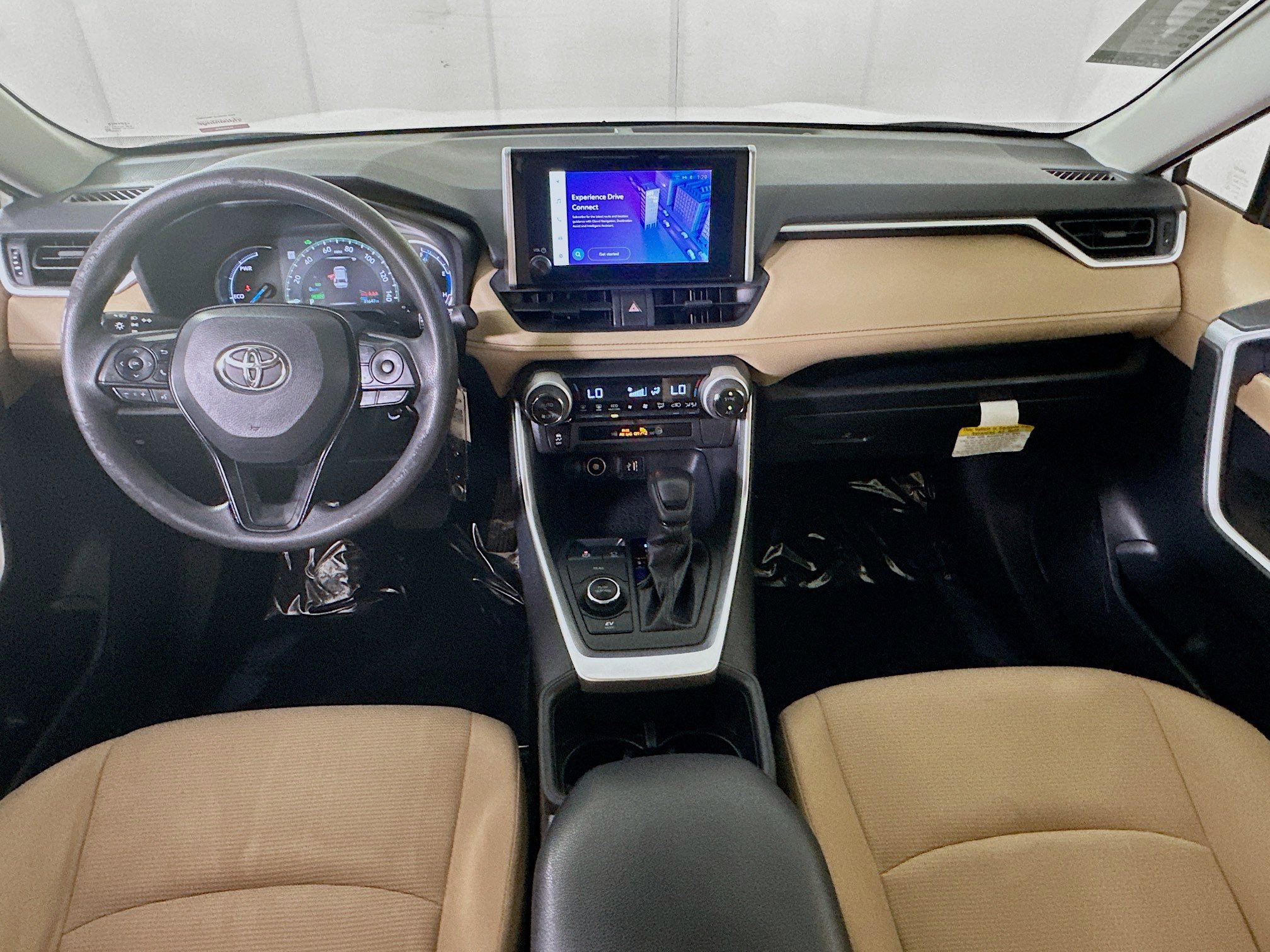 Certified 2025 Toyota RAV4 LE image 26