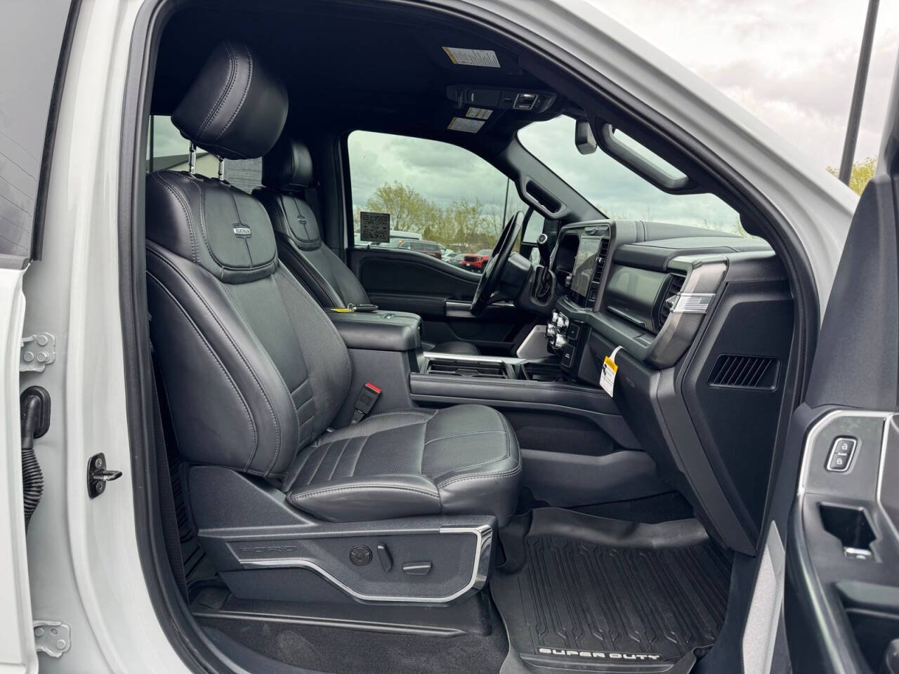 Used 2026 Ford F350 Platinum AWD/4WD image 35