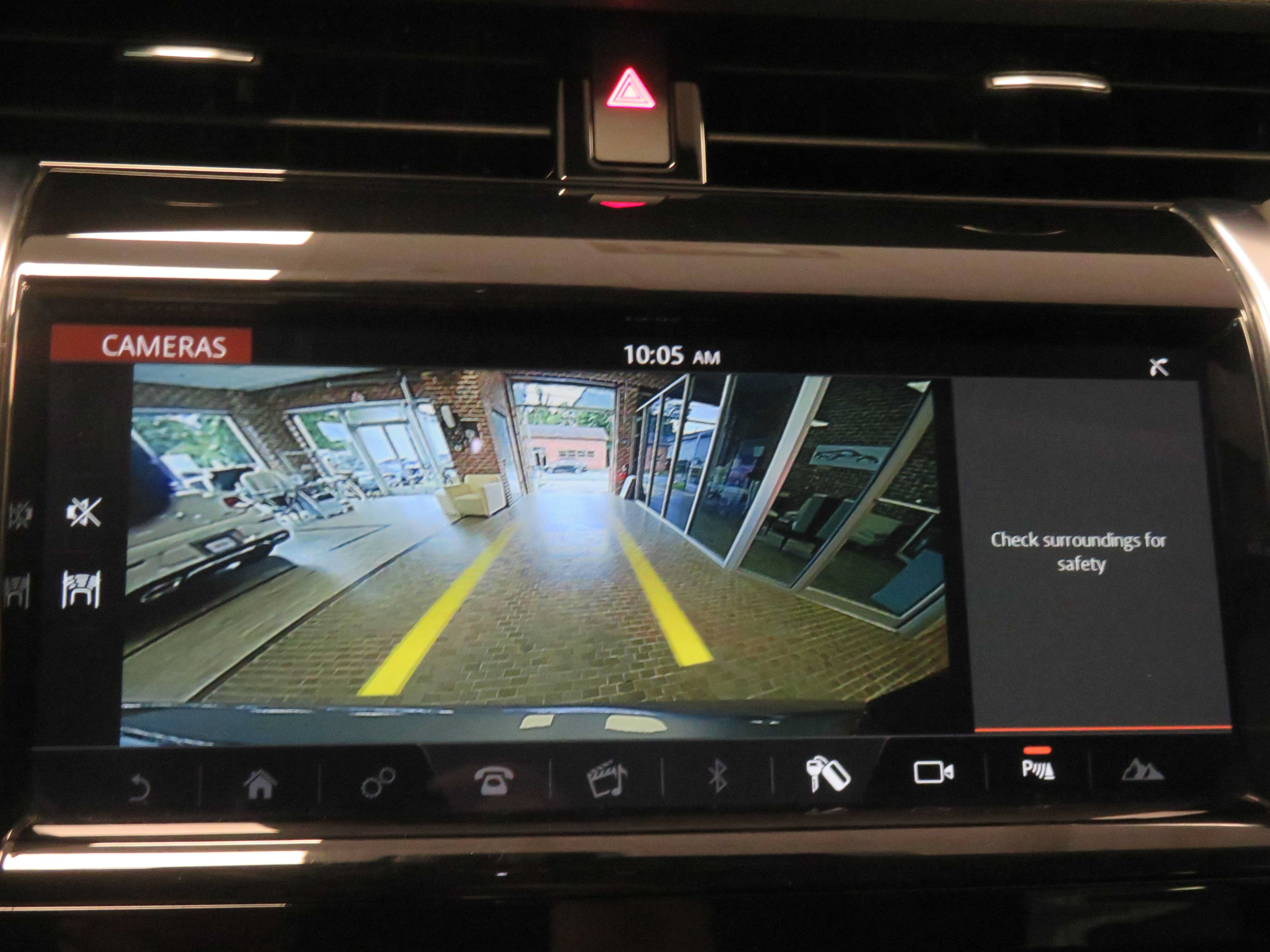 Used 2020 Land Rover Discovery Sport AWD/4WD image 39