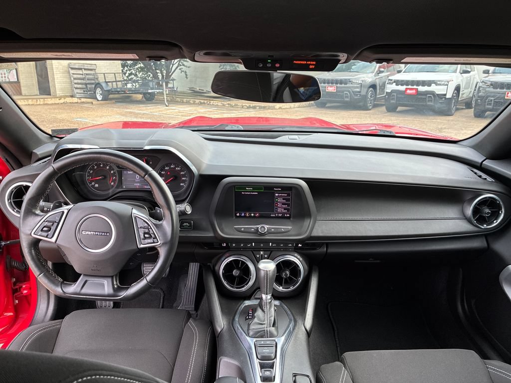 Used 2021 Chevrolet Camaro LT RWD image 13