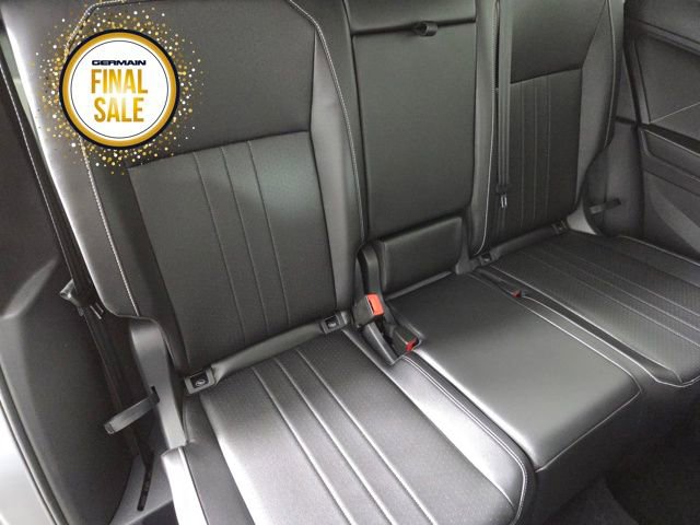 Certified 2024 Volkswagen Tiguan SE w/ Panoramic Sunroof Package image 18