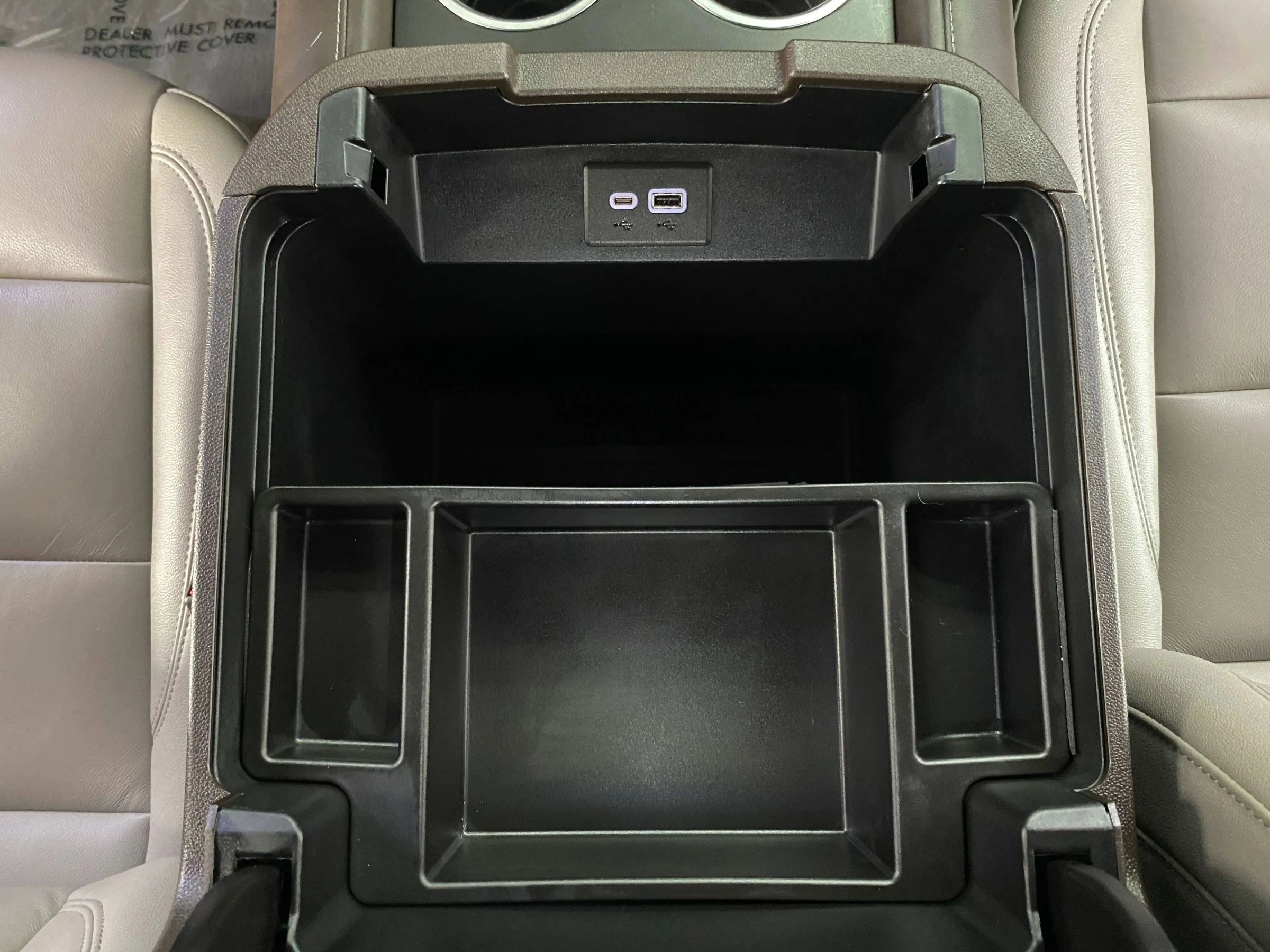 Used 2023 Chevrolet Tahoe LT w/ LT Signature Package image 22