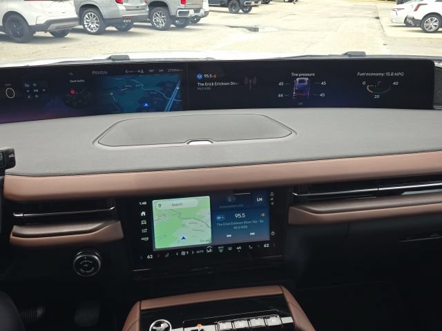 Used 2025 Lincoln Navigator L Reserve AWD/4WD image 32