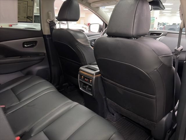 Used 2022 Nissan Murano SL w/ SL Moonroof Package FWD image 10