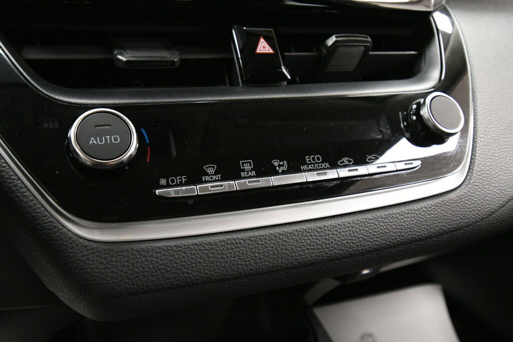 Certified 2024 Toyota Corolla LE image 21