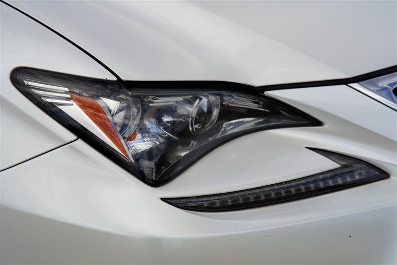 Used 2017 Lexus RC 200t w/ Accessory Package 2 RWD image 25