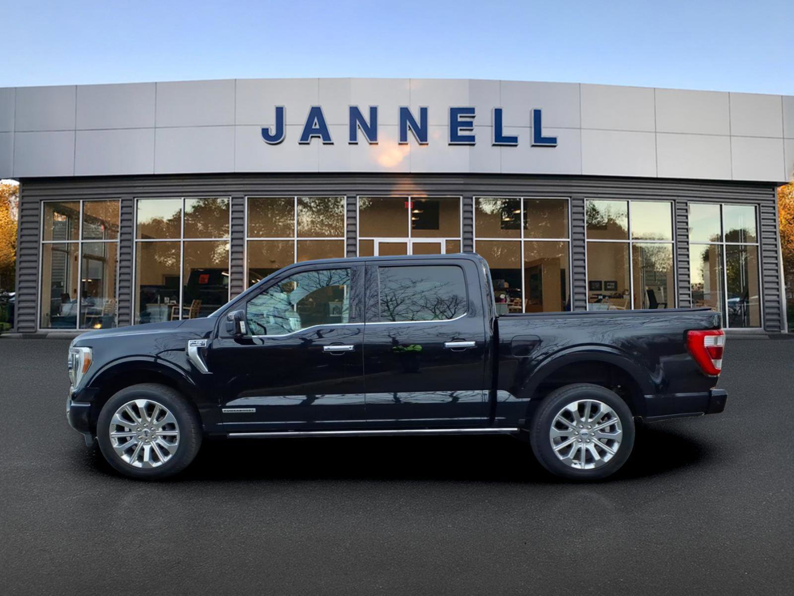 Used 2023 Ford F150 Limited AWD/4WD image 8