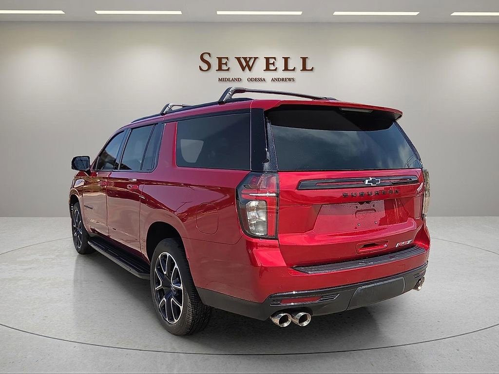 Used 2024 Chevrolet Suburban RST w/ Sport Performance Package image 3