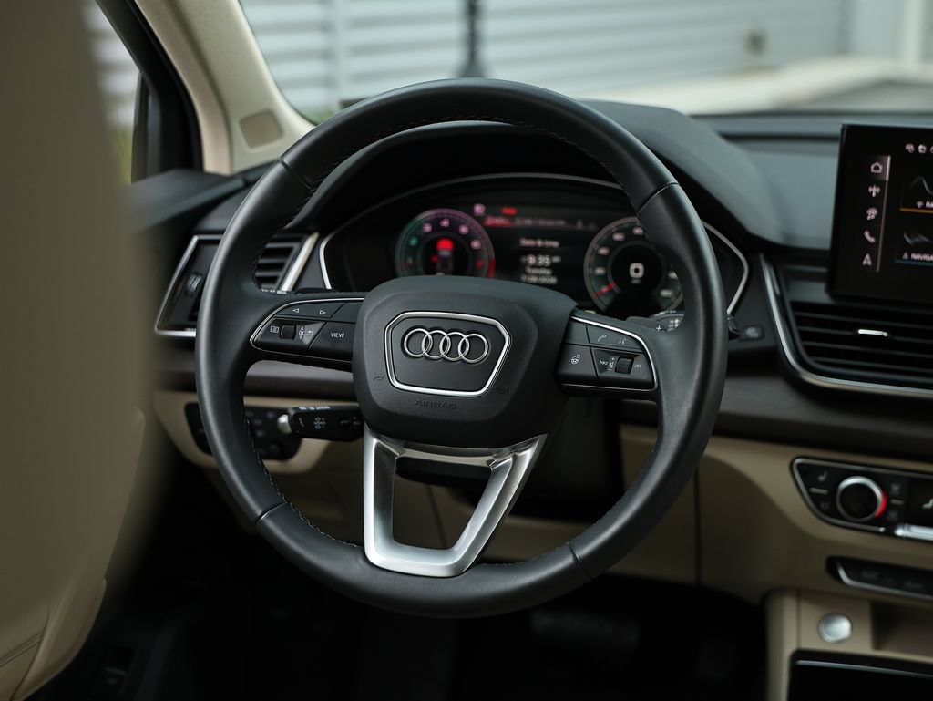 Used 2025 Audi Q5 Prestige AWD/4WD image 28