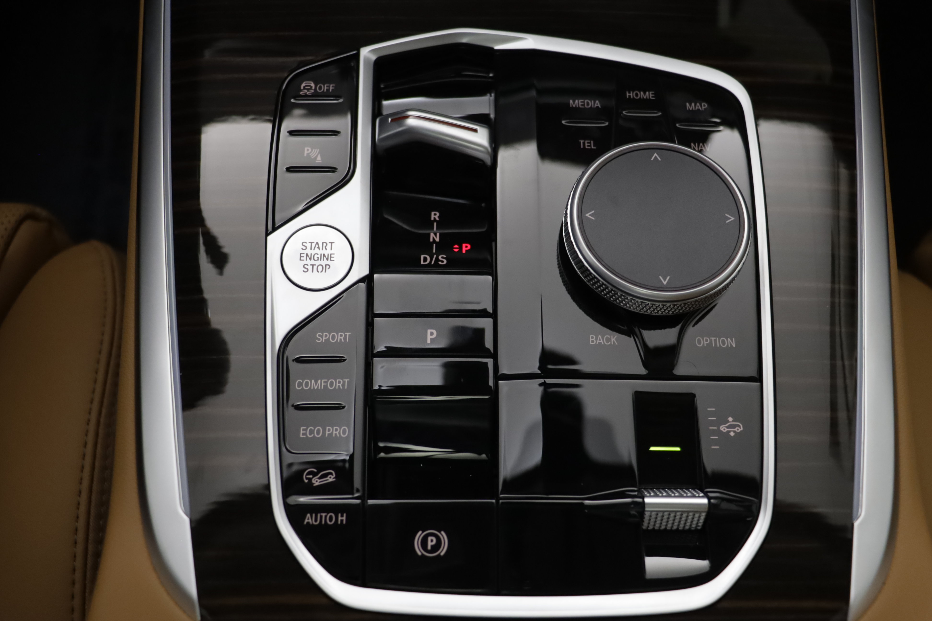 New 2027 BMW X7 xDrive40i AWD/4WD image 14