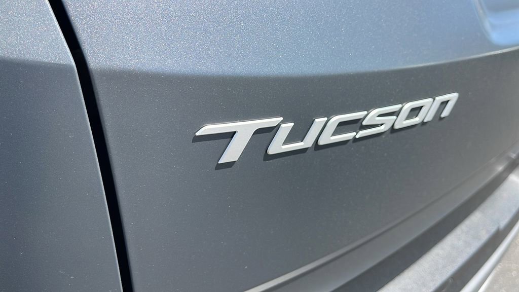 New 2025 Hyundai Tucson Limited image 28