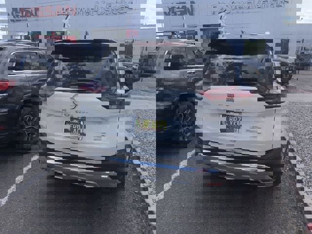 Used 2022 Nissan Rogue Platinum w/ Head-Up Display Package image 12