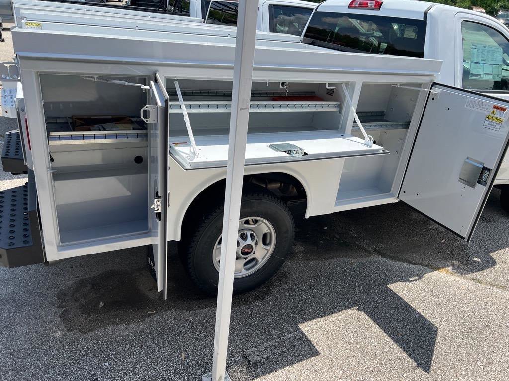 New 2025 GMC Sierra 2500 Pro w/ Convenience Package image 5