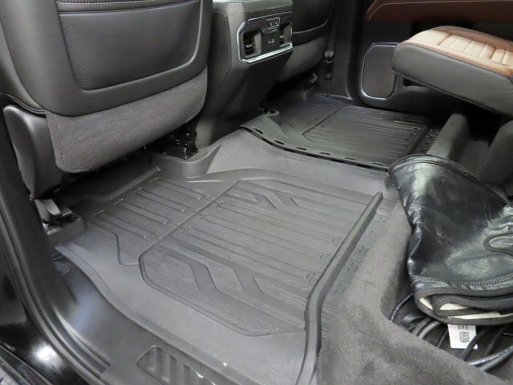 Used 2024 GMC Sierra 3500 Denali Ultimate image 57