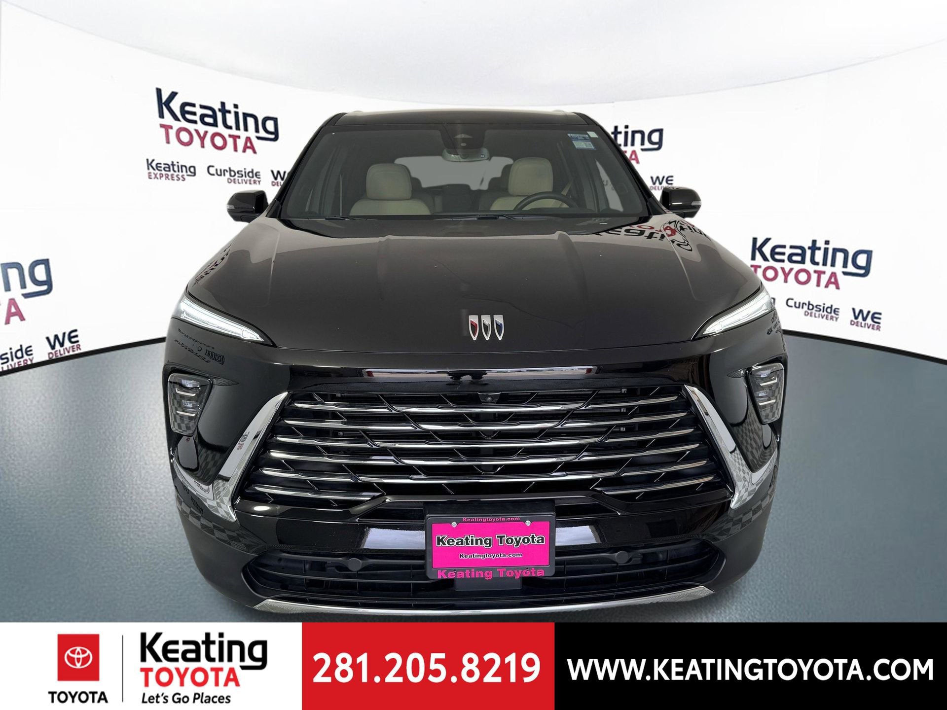 Used 2025 Buick Enclave Preferred w/ Power Package FWD image 10