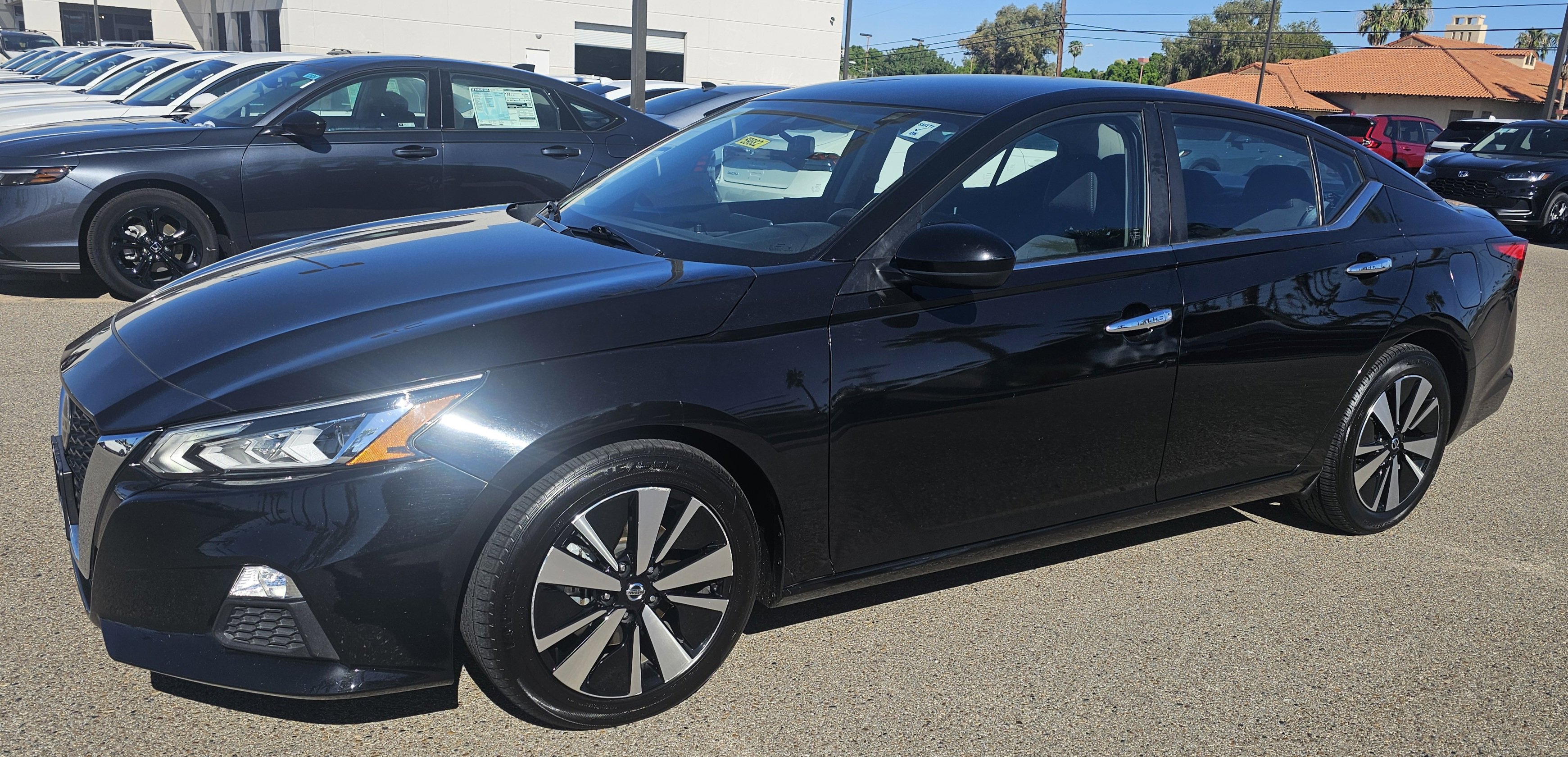 Used 2022 Nissan Altima 2.5 SV