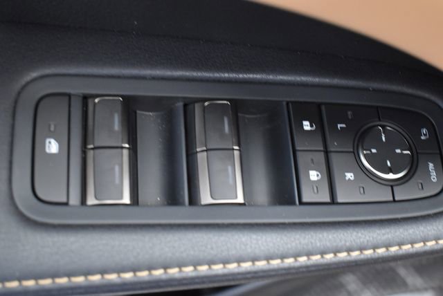 Used 2024 Lexus RX 350h w/ Accessory Package (Z1) AWD/4WD image 21