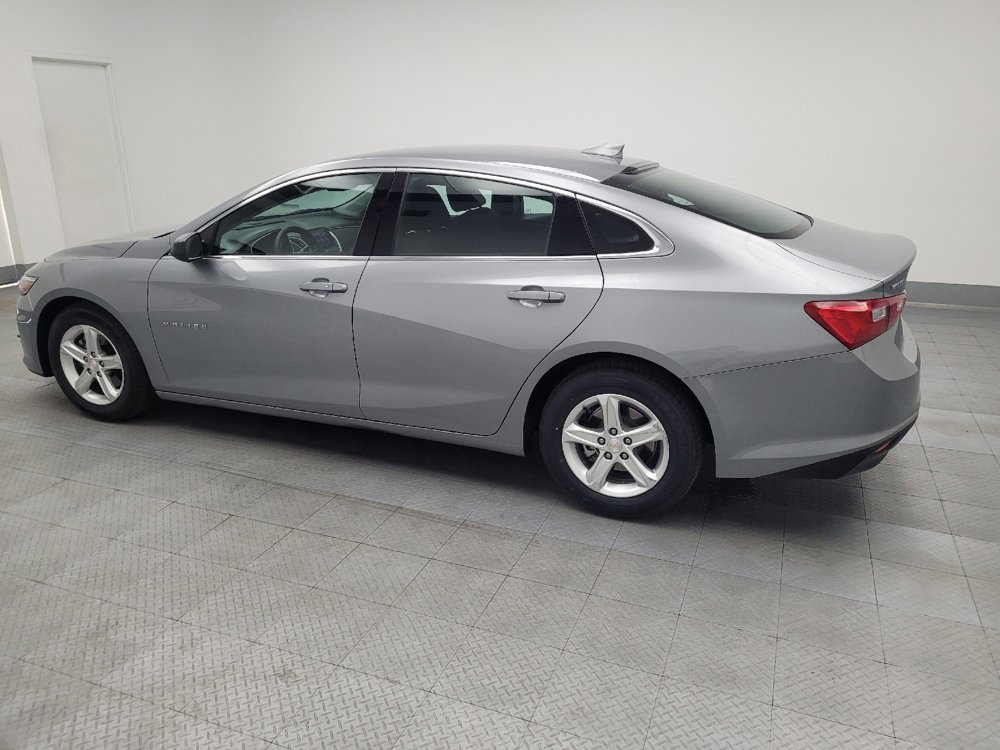 Used 2023 Chevrolet Malibu LT image 3