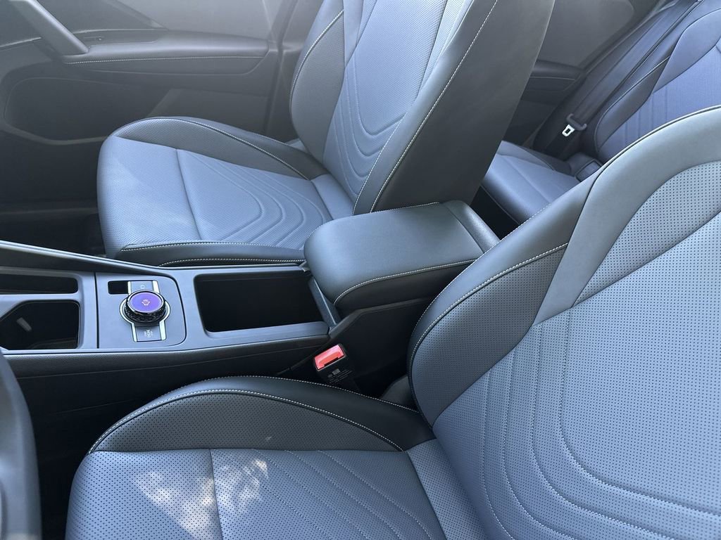 New 2026 Volkswagen Tiguan SE R-Line image 21