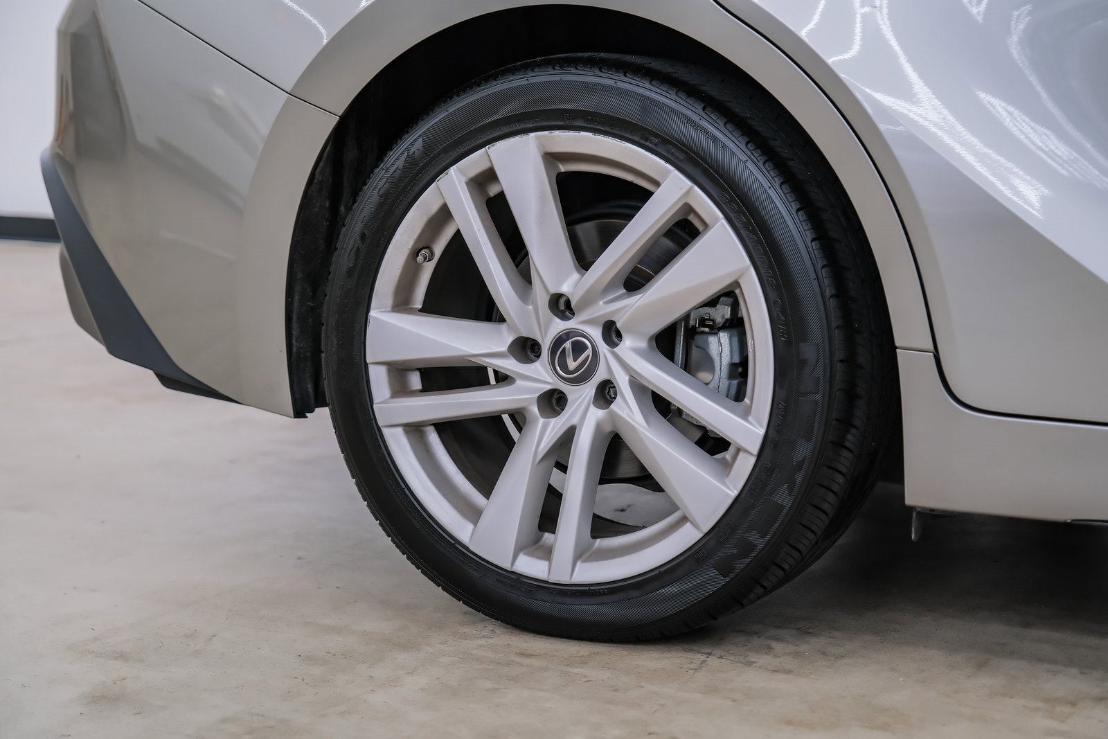 Used 2022 Lexus IS 300 image 63