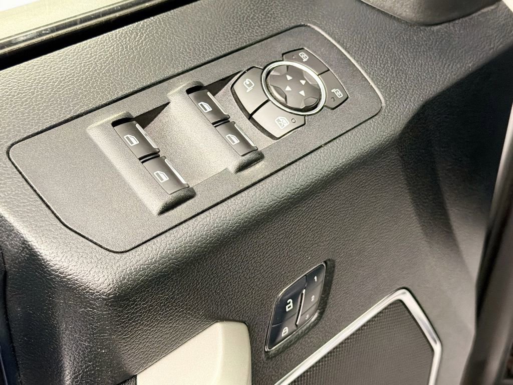 Used 2018 Ford F150 Lariat w/ Equipment Group 502A Luxury image 18