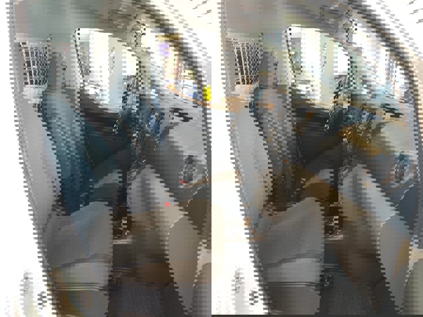 Used 2021 Nissan NV200 SV w/ Sliding Door Glass Package image 9