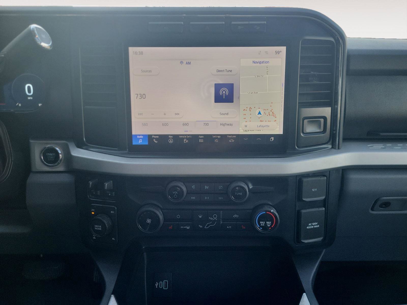 Used 2023 Ford F250 XLT w/ XLT Premium Package image 14