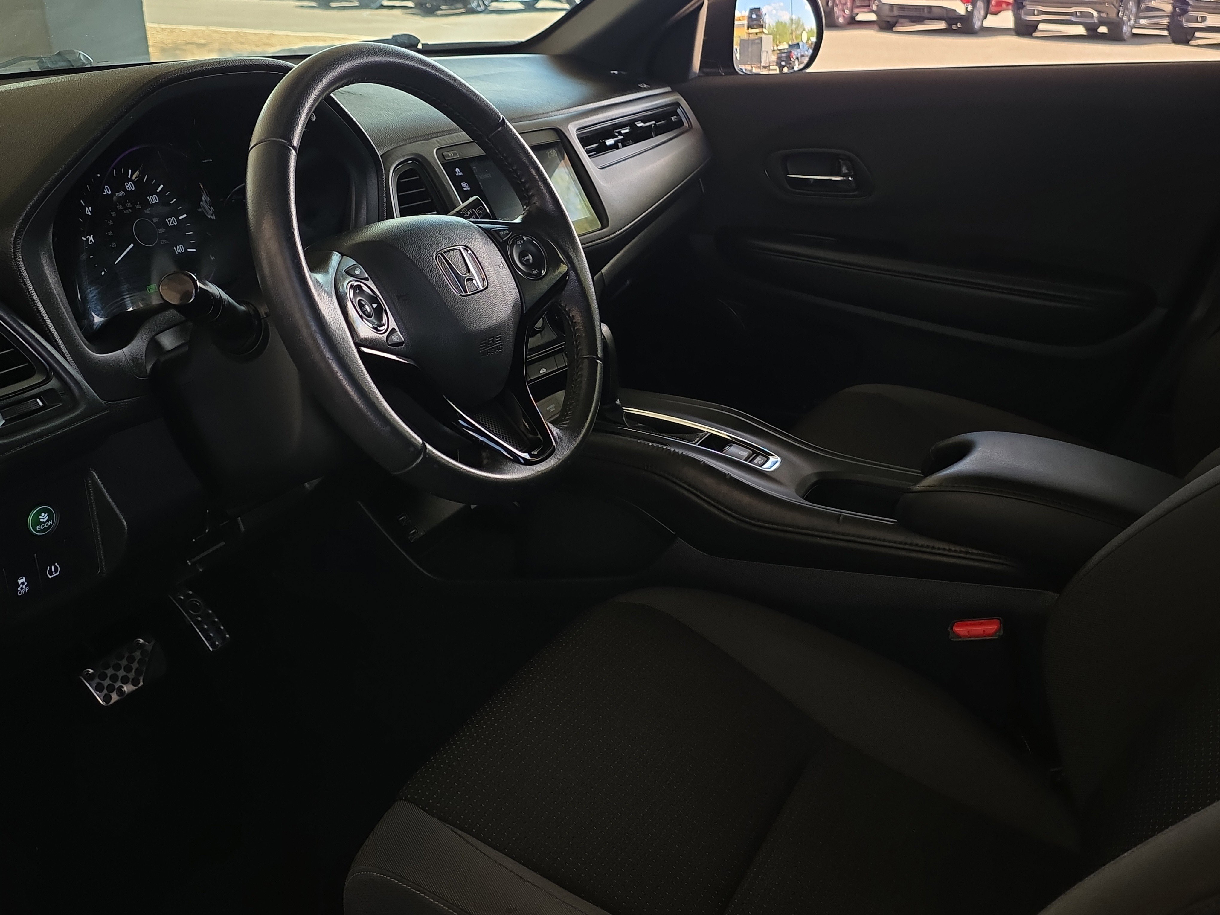 Used 2020 Honda HR-V Sport image 7