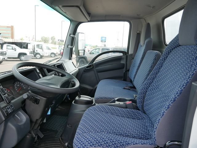 Used 2024 Chevrolet Low Cab Forward 5500XG RWD image 5