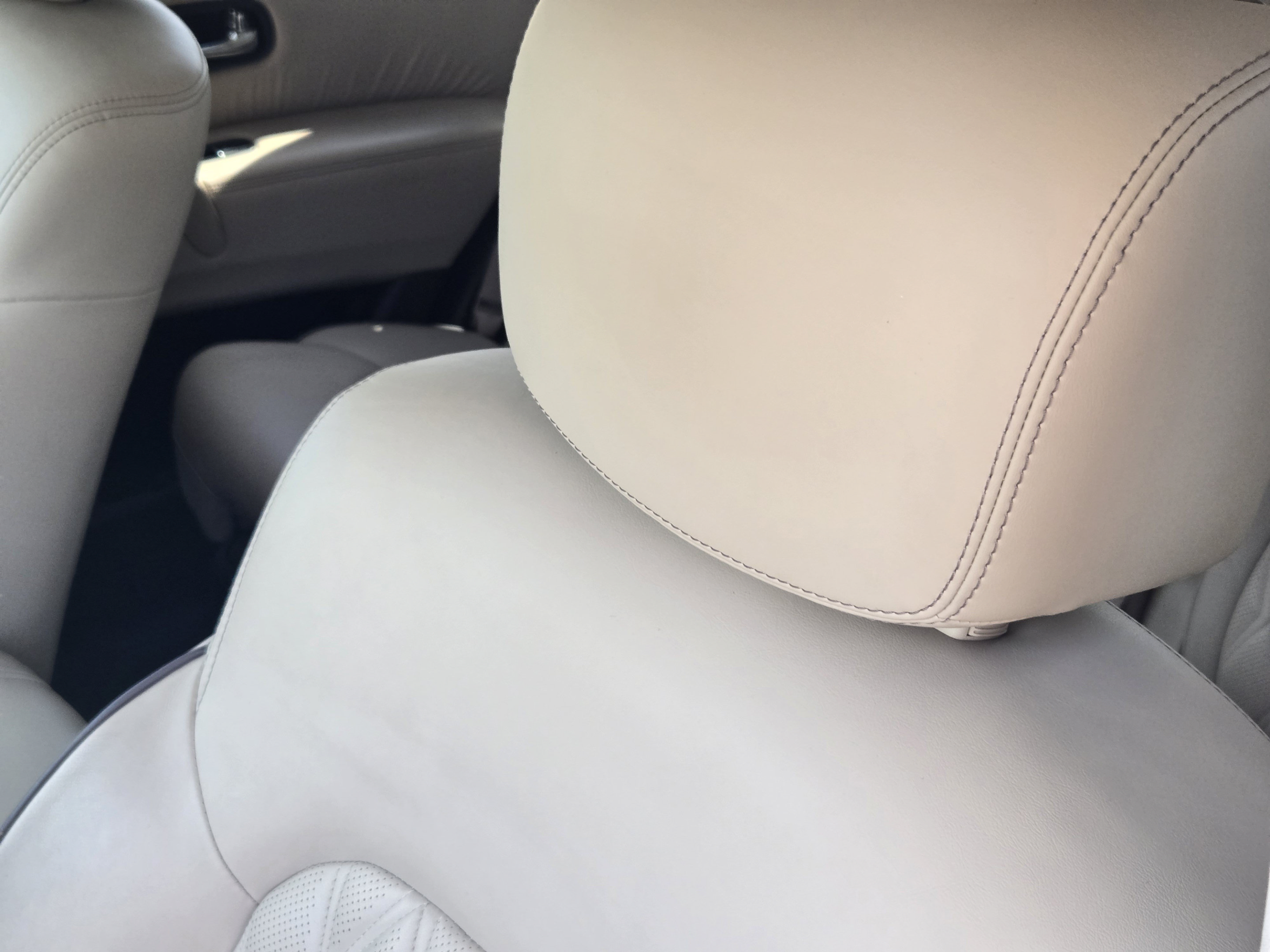 Used 2022 Nissan Armada Platinum RWD image 25
