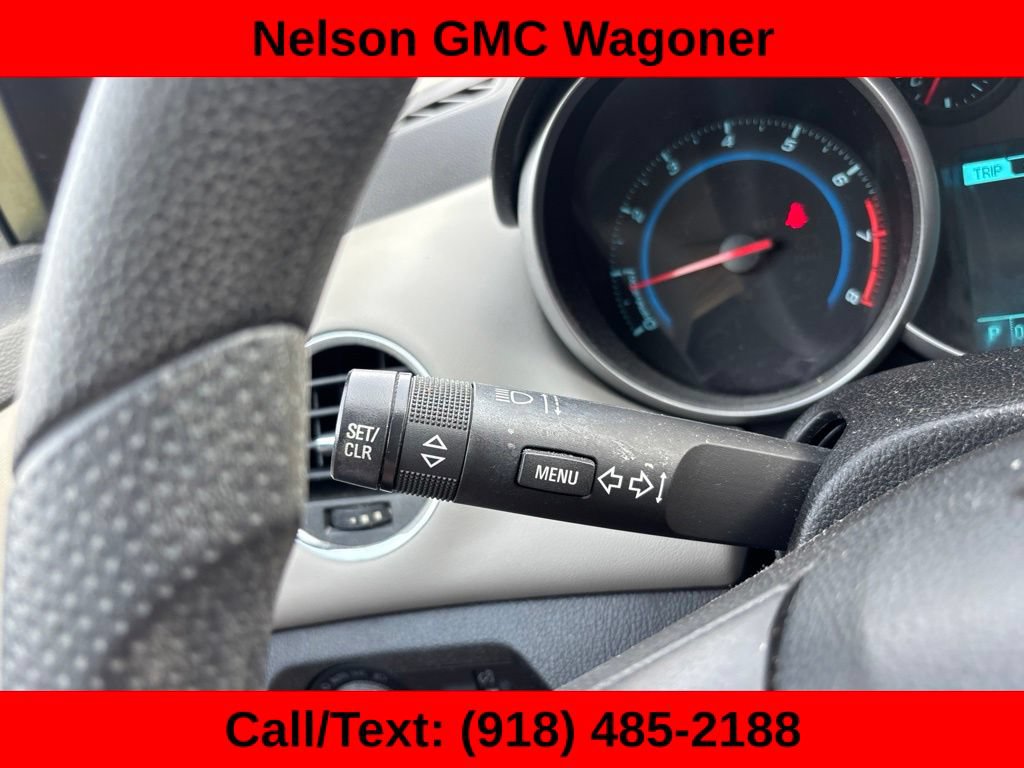 Used 2014 Chevrolet Cruze LS FWD image 14
