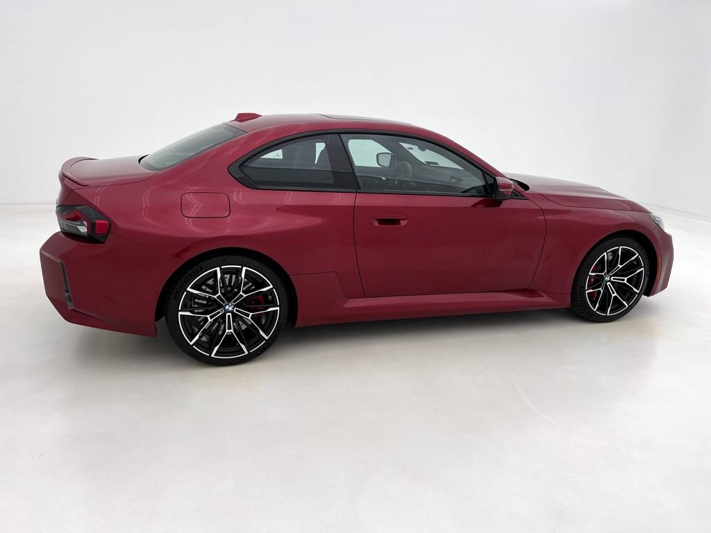 Used 2025 BMW M2 w/ Lighting Package image 6