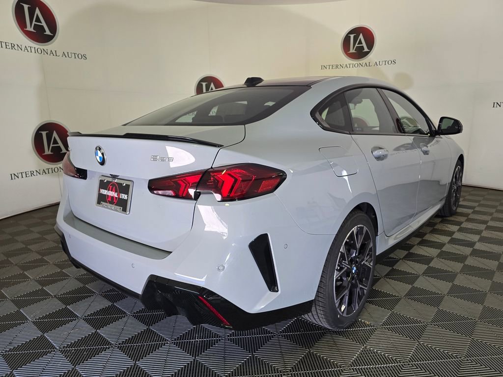 New 2026 BMW 228i xDrive w/ Technology Package image 4