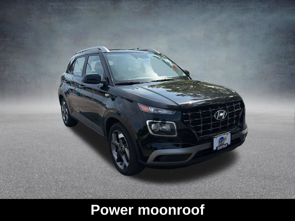 Used 2025 Hyundai Venue SEL FWD image 9