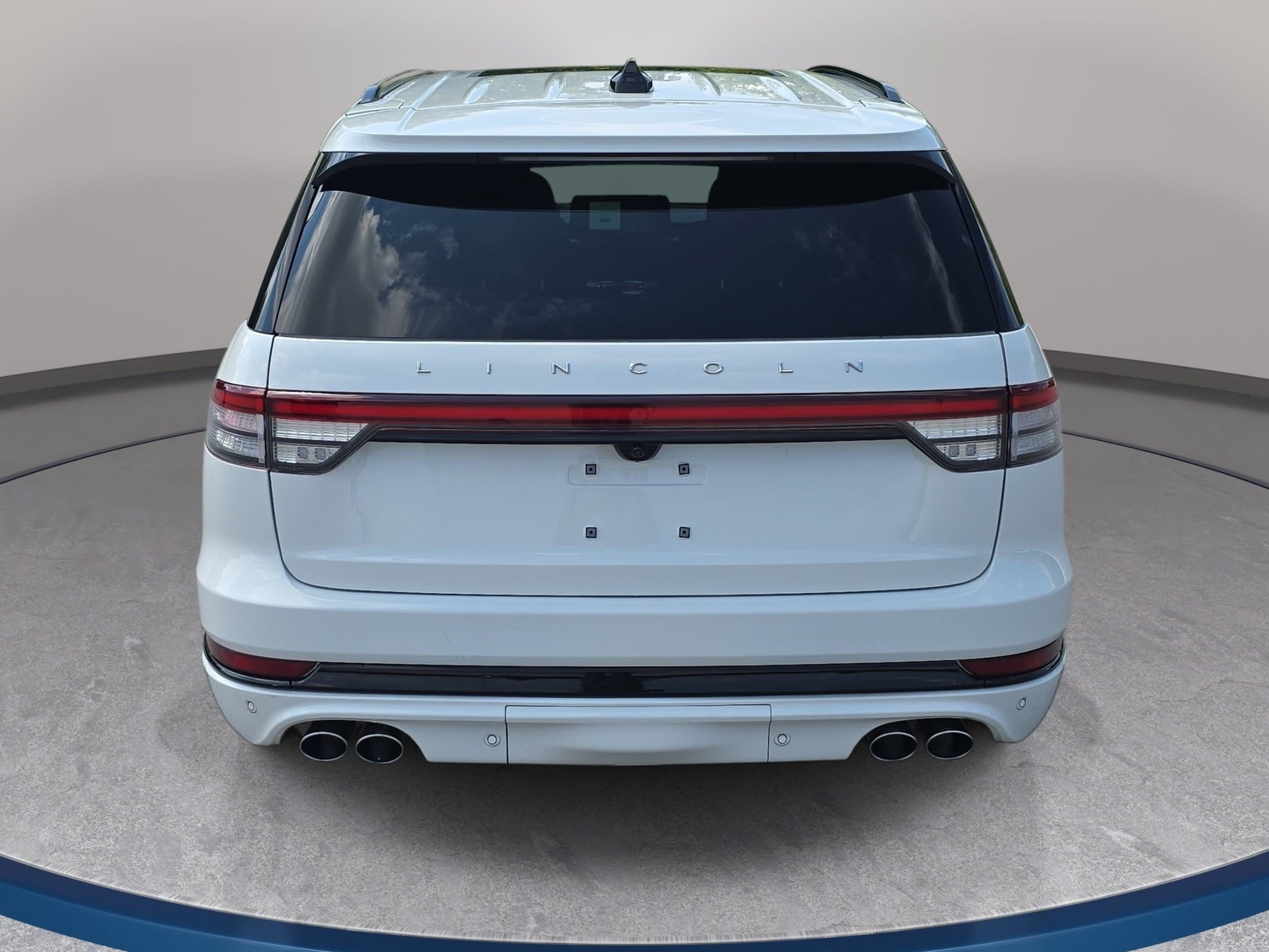 Certified 2025 Lincoln Aviator Reserve w/ Equipment Group 201A AWD/4WD image 6