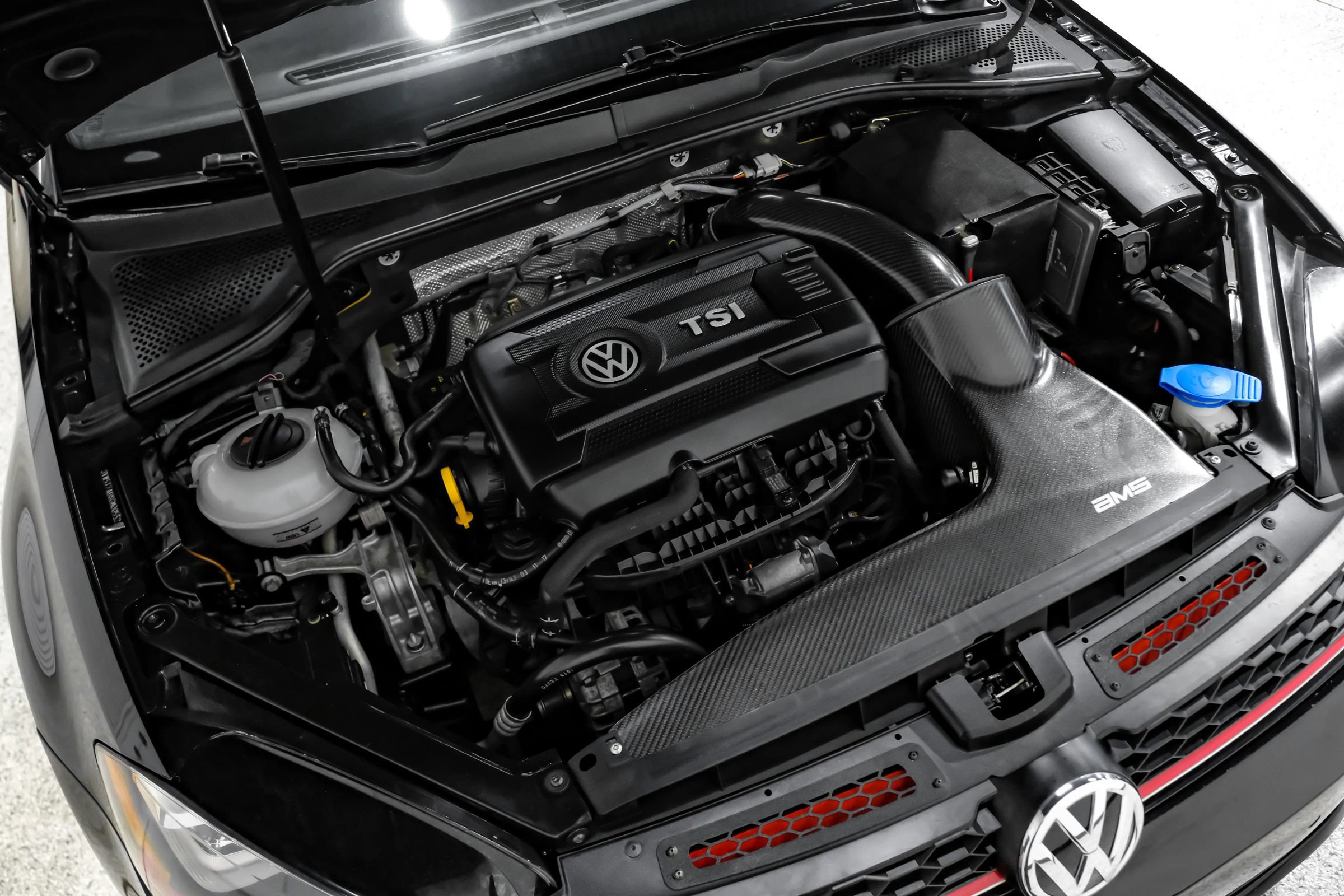 Used 2016 Volkswagen GTI SE FWD image 68